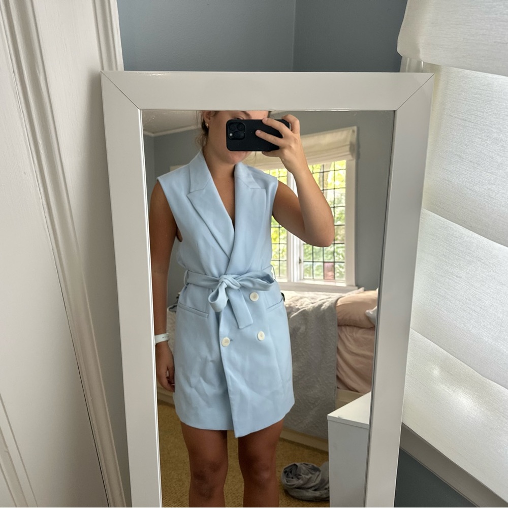 NWT Light blue Zara suit dress with buttons from Italy
